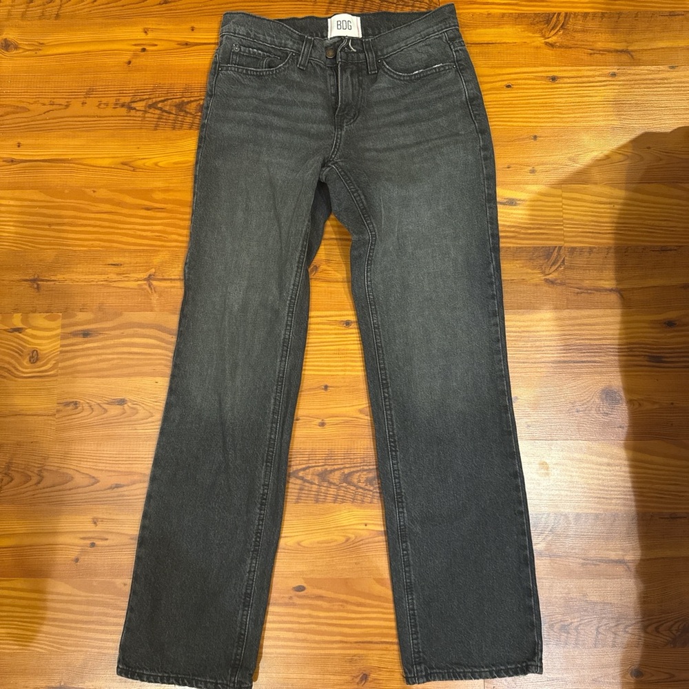 BDG Black Straight Jeans Classic Style